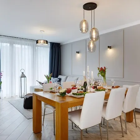 Apartament Heaven - 115 M2 - Kominek Oraz Wanna W Sypialni , Parking アパート カトヴィツェ