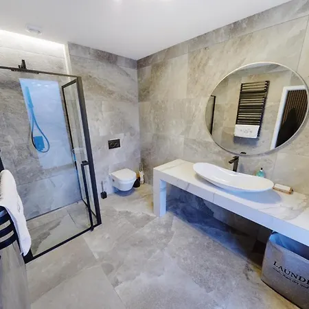 Apartament Heaven - 115 M2 - Kominek Oraz Wanna W Sypialni , Parking