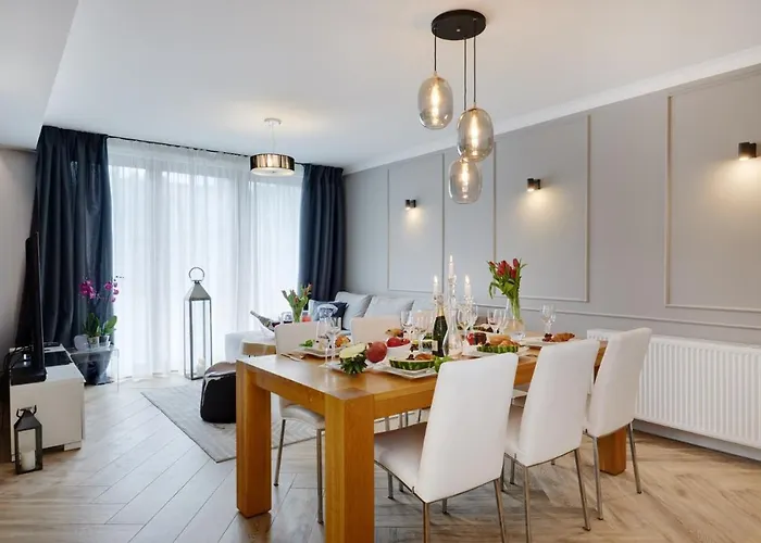 Heaven - 115 M2 - Kominek Oraz Wanna W Sypialni , Parking דירה קטוביץ