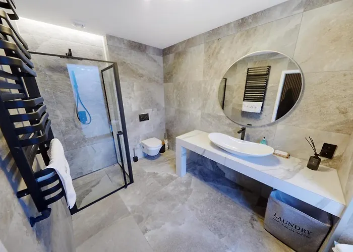 Heaven - 115 M2 - Kominek Oraz Wanna W Sypialni , Parking